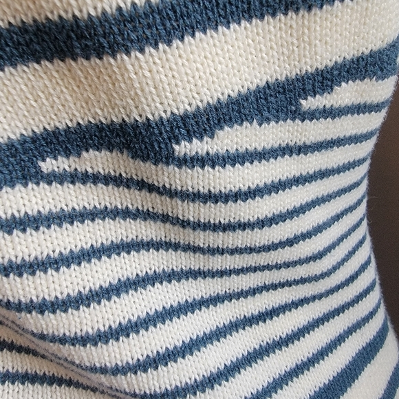 Sparrow Cotton/Linen Top - Picture 5 of 6